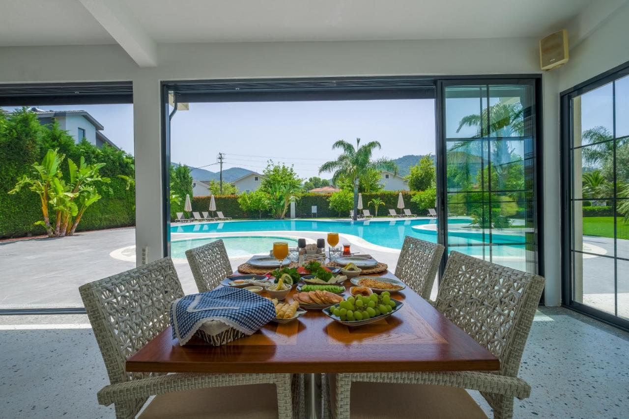 Grand Gocek Hotel Bagian luar foto