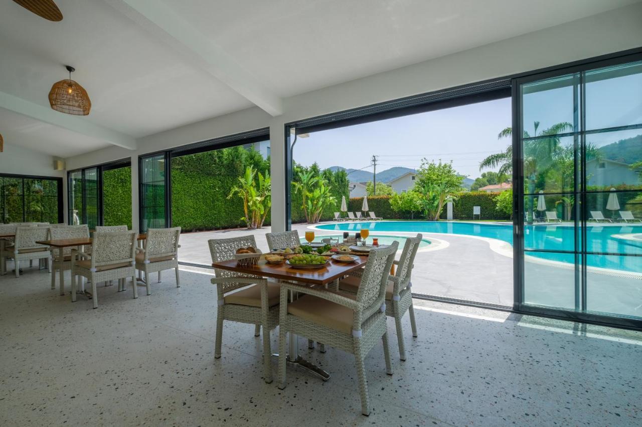 Grand Gocek Hotel Bagian luar foto