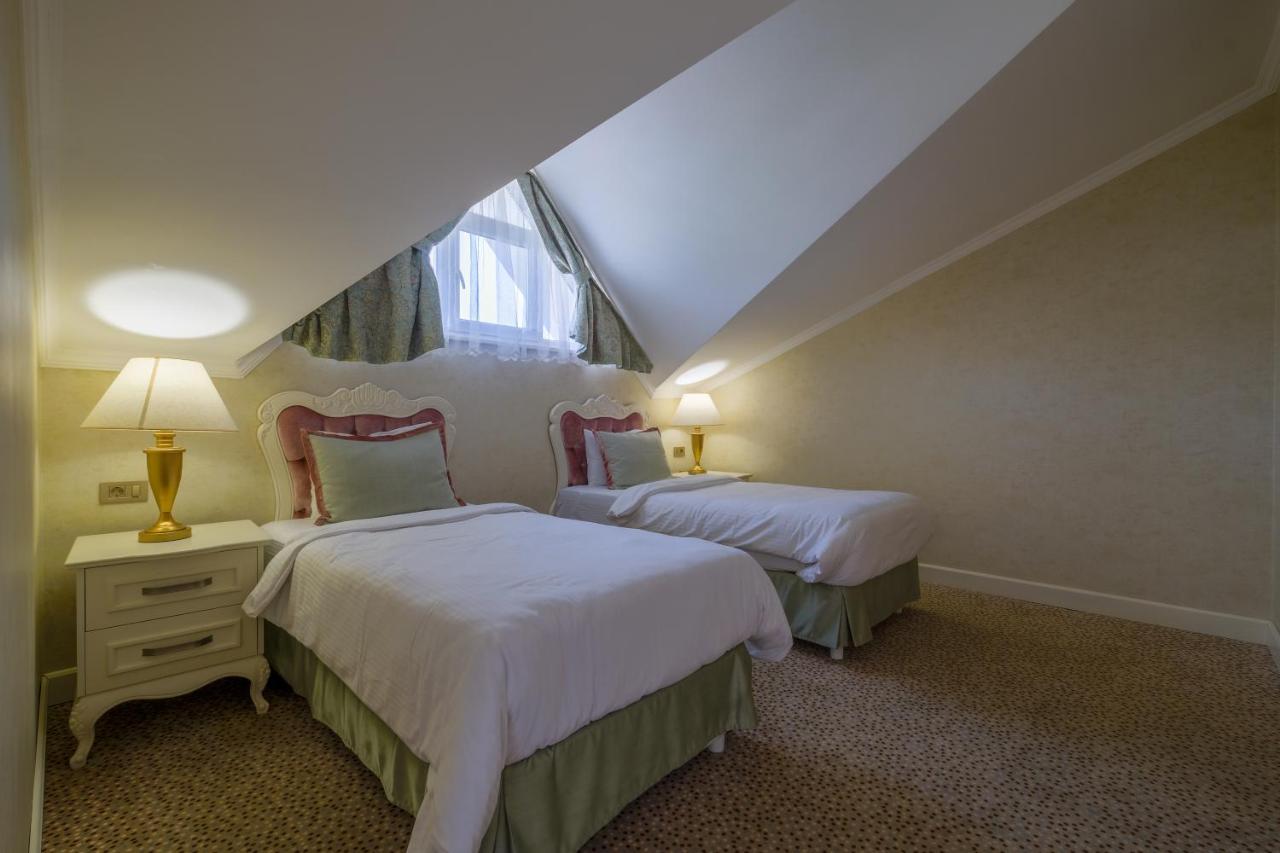 Grand Gocek Hotel Bagian luar foto