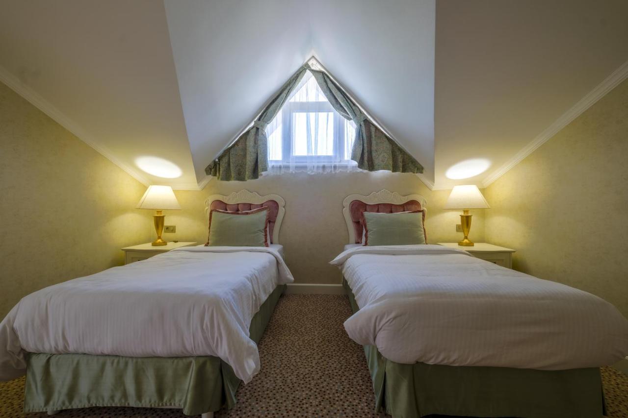 Grand Gocek Hotel Bagian luar foto