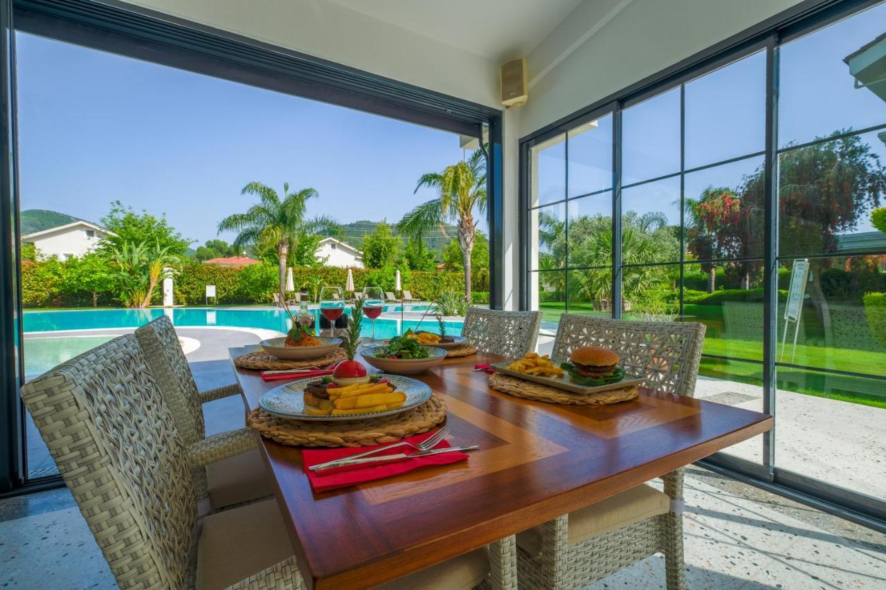 Grand Gocek Hotel Bagian luar foto