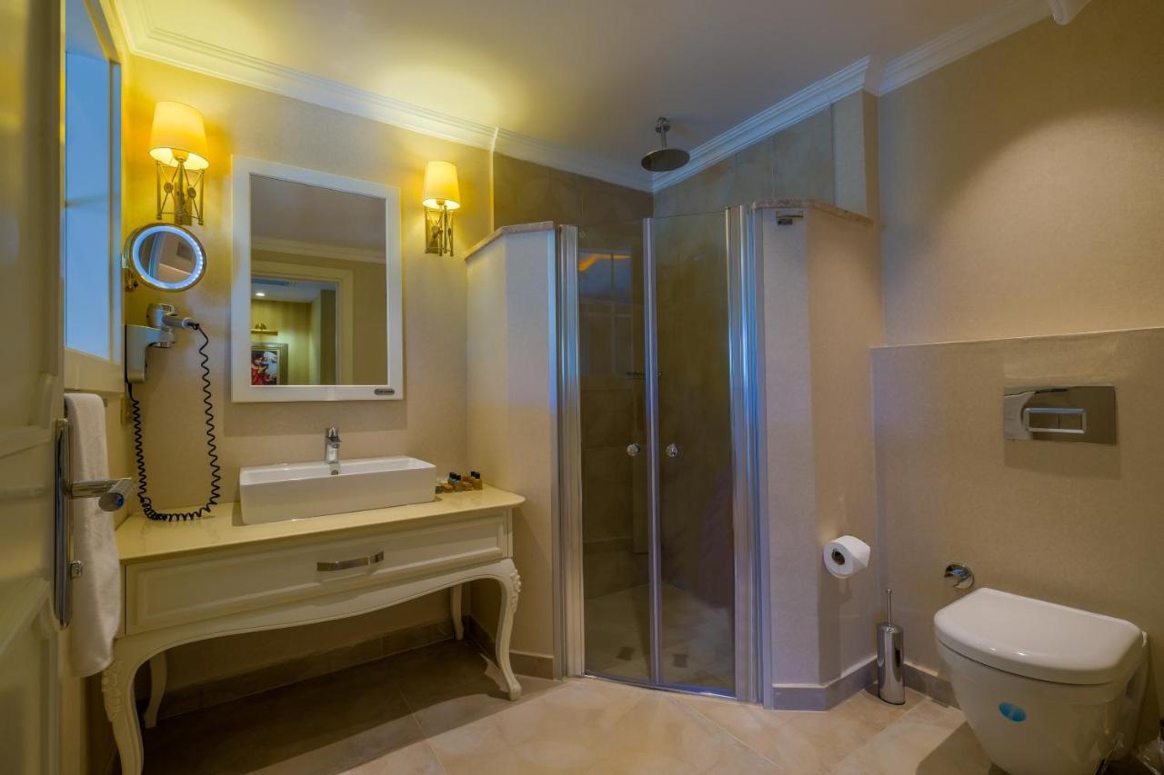Grand Gocek Hotel Bagian luar foto